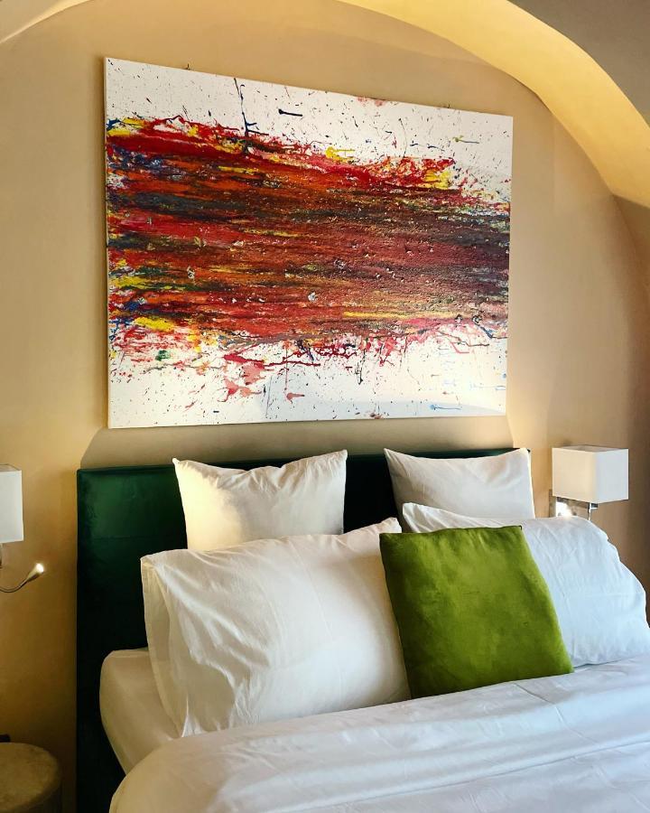 Escape With Pool In Florencia